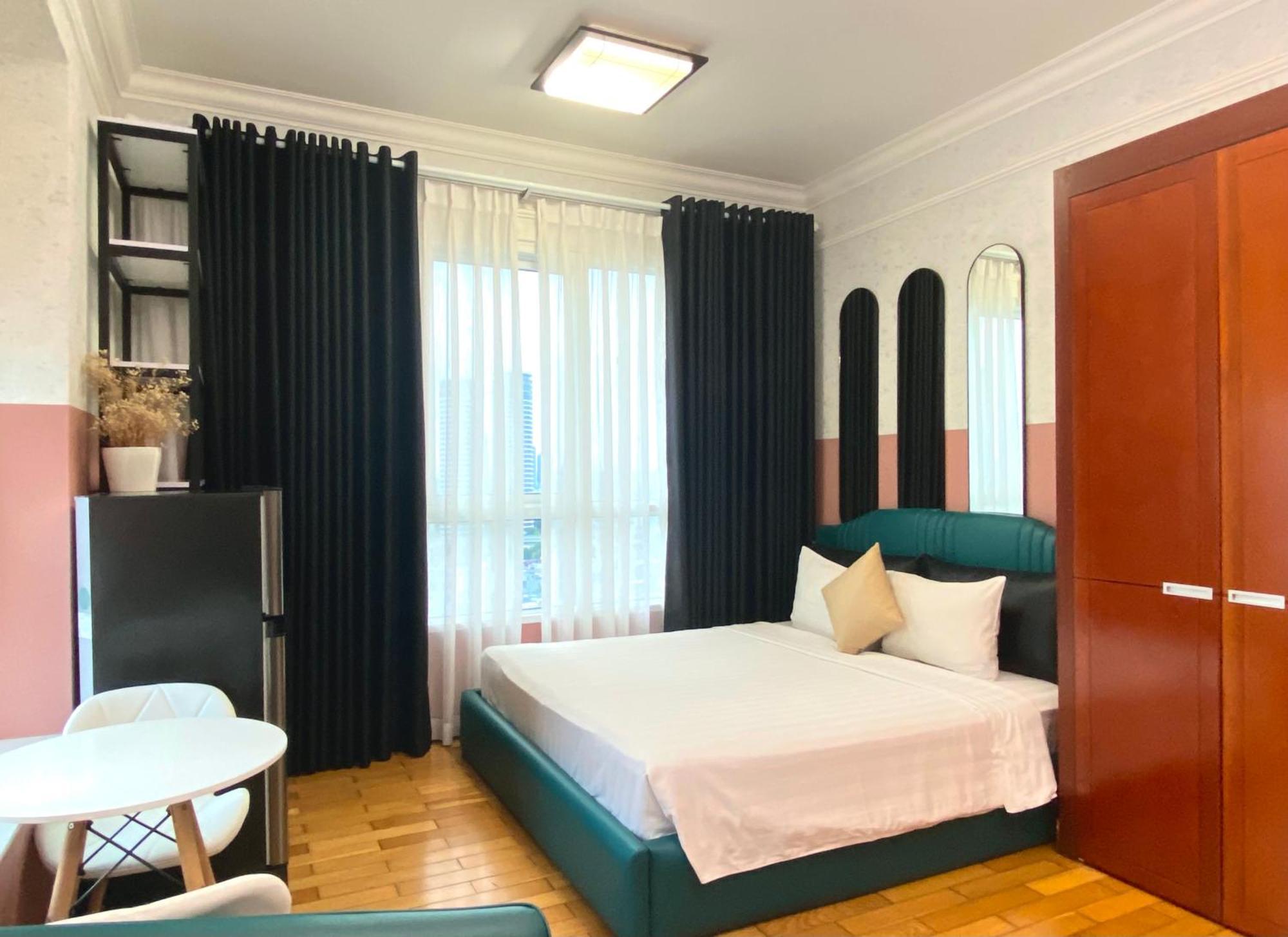 Khách sạn hẻo lánh M Saigon Apart-the Manor 2 *